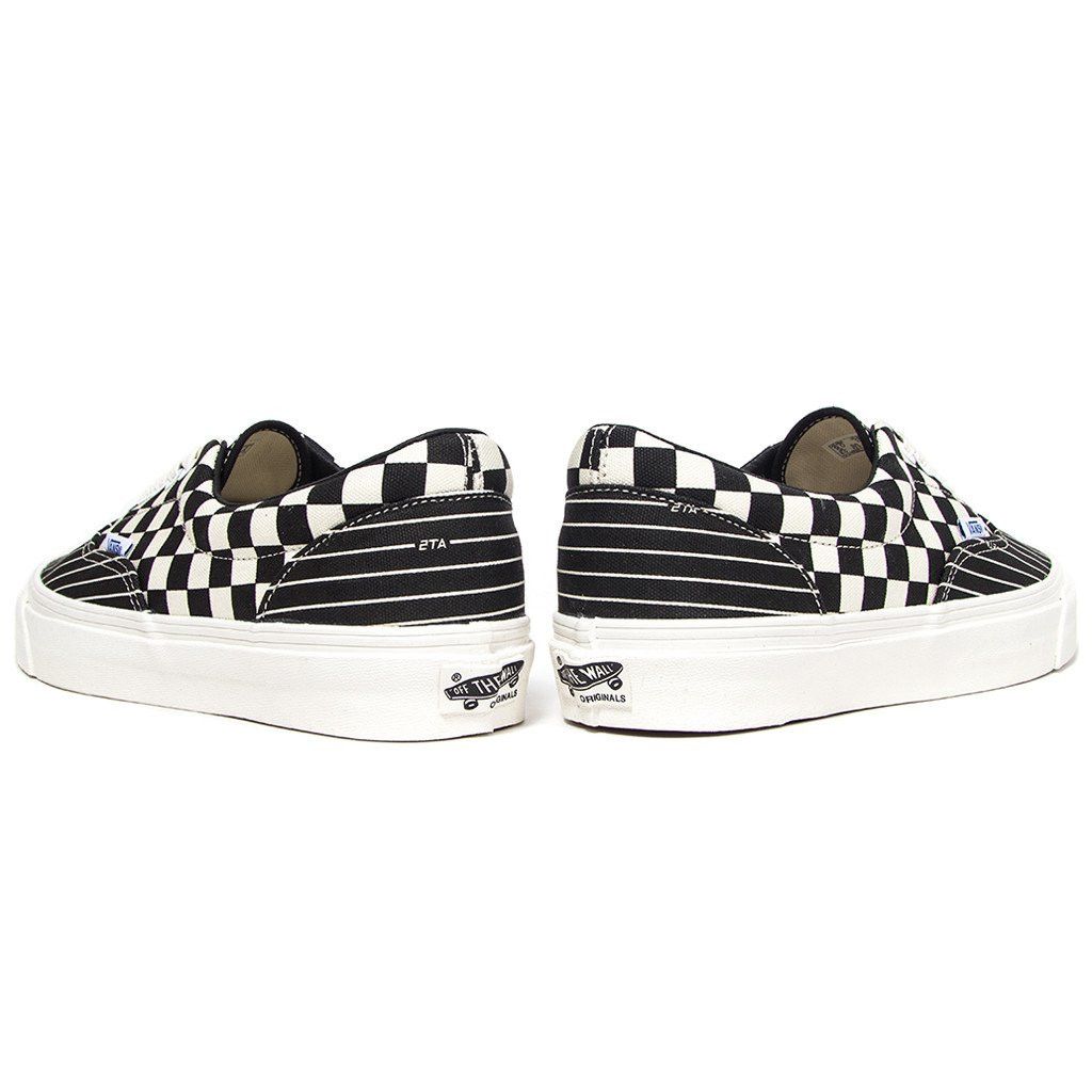 Lookbook 세인트 알프레드 x 반스 OG 에라 LX '블랙' VN0A3CXNOYY