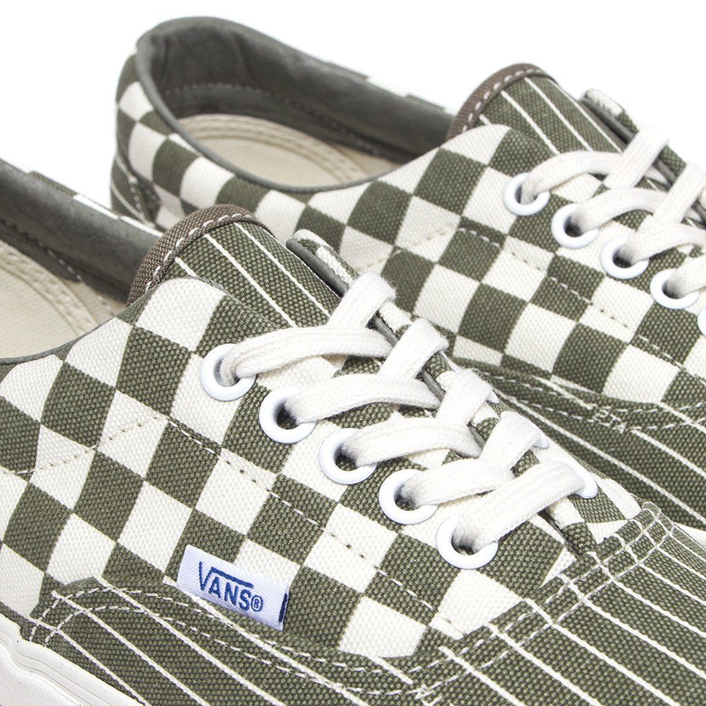 Shop 圣阿尔弗雷德 x Vans OG Era LX '绿色' VN0A3CXNOYW