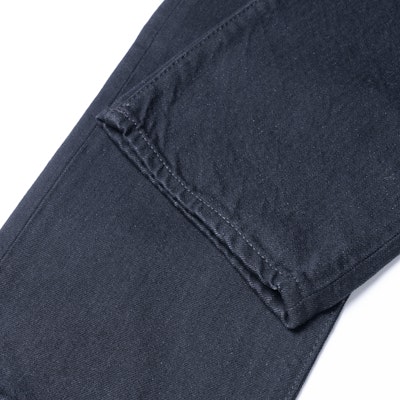 SAINT LAURENT Black Distressed Slim-Fit Jeans 5-Pocket Design. 597052YF8991220 Sizing SAINT LAURENT Black Distressed Slim-Fit Jeans 5-Pocket Design. 597052YF8991220