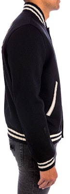 サンローラン ブラック レタープリント シングルブレスト カジュアルジャケット. 625918Y180W1000 Details for サンローラン ブラック レタープリント シングルブレスト カジュアルジャケット. 625918Y180W1000