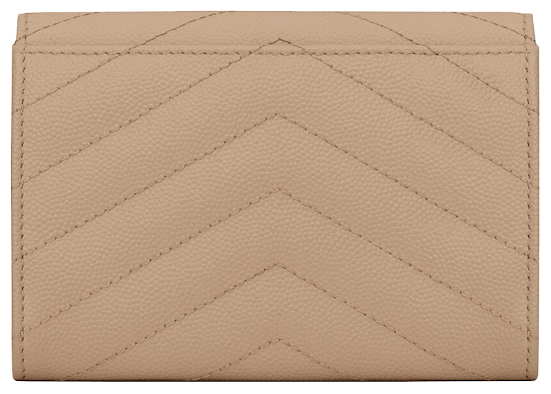 Order Saint Laurent Cassandre Grain Poudre Envelope Wallet Kecil Beige Gelap.