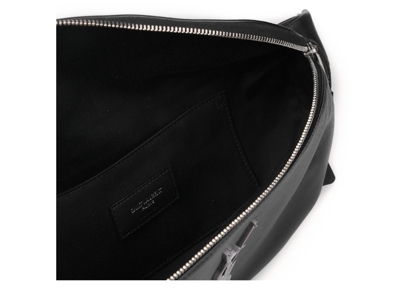 Lookbook サンローラン クラシック ベルトバッグ (黒)
