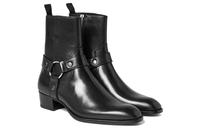 Shop Saint Laurent Wyatt Classique ''Harnais Noir'' 443190AQS001000