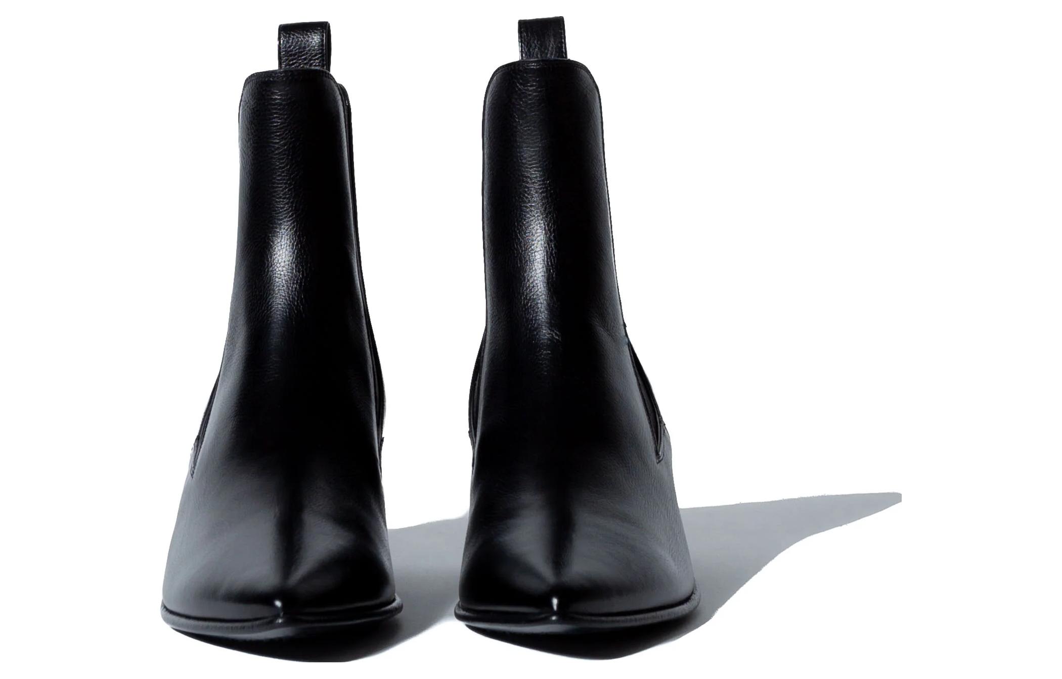 Lookbook 圣罗兰艾利斯靴子‘光滑黑’ 6858370ZZ001000