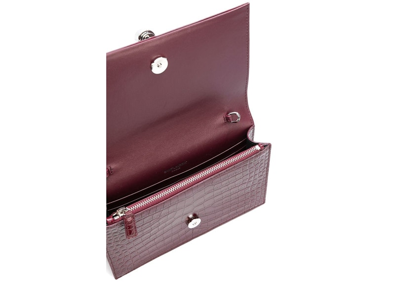 Lookbook Saint Laurent Kate Tassel Bandolera Burdeos con Textura Cocodrilo