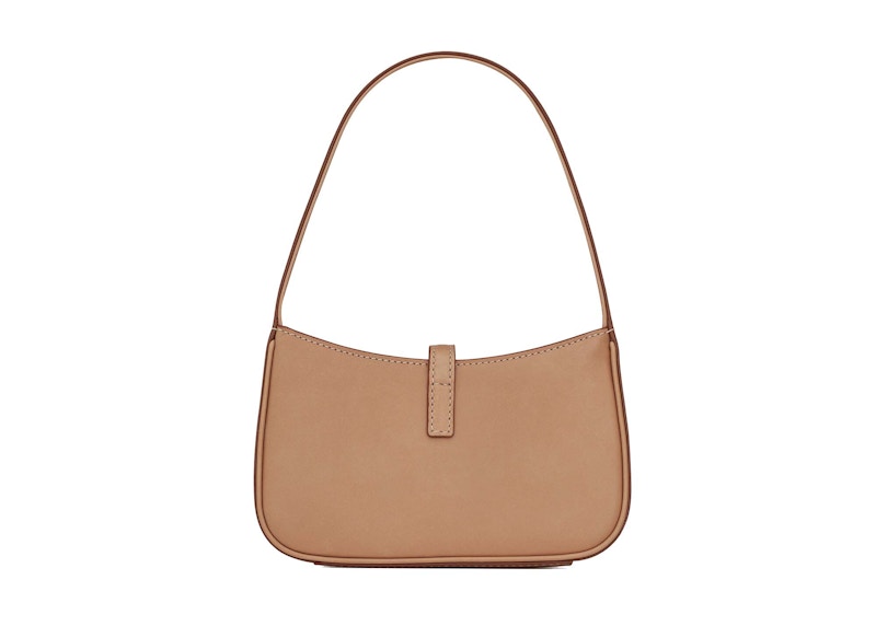 Lookbook サンローラン ル 5 À 7 ミニ ホーボーバッグ ベジタブルタンレザー ブラウン/ゴールド