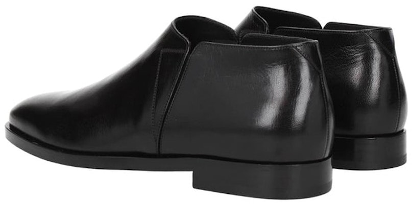 Saint Laurent Sepatu Bot Kulit Hitam 'Fashion' 5041980LP001000 Lookbook Saint Laurent Sepatu Bot Kulit Hitam 'Fashion' 5041980LP001000