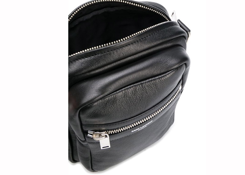 Lookbook 聖羅蘭黑色Sid皮革斜挎包