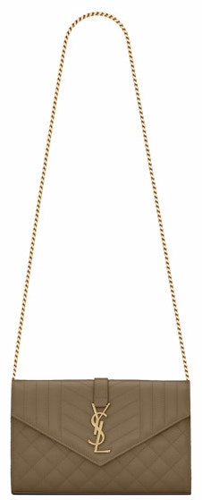 saint-laurent-monogram-chain-wallet-grain-de-poudre-vert-kaki