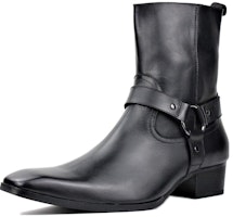 Bota Saint Laurent Wyatt 40mm de Cuero con Arnés 'Negro' 634225-1YL00-1000 Lookbook Bota Saint Laurent Wyatt 40mm de Cuero con Arnés 'Negro' 634225-1YL00-1000