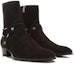 Lookbook Saint Laurent Wyatt 'But Kasut Tumit Hitam Suede Hujung Tajam Buku Lali' 6035151Y2001000