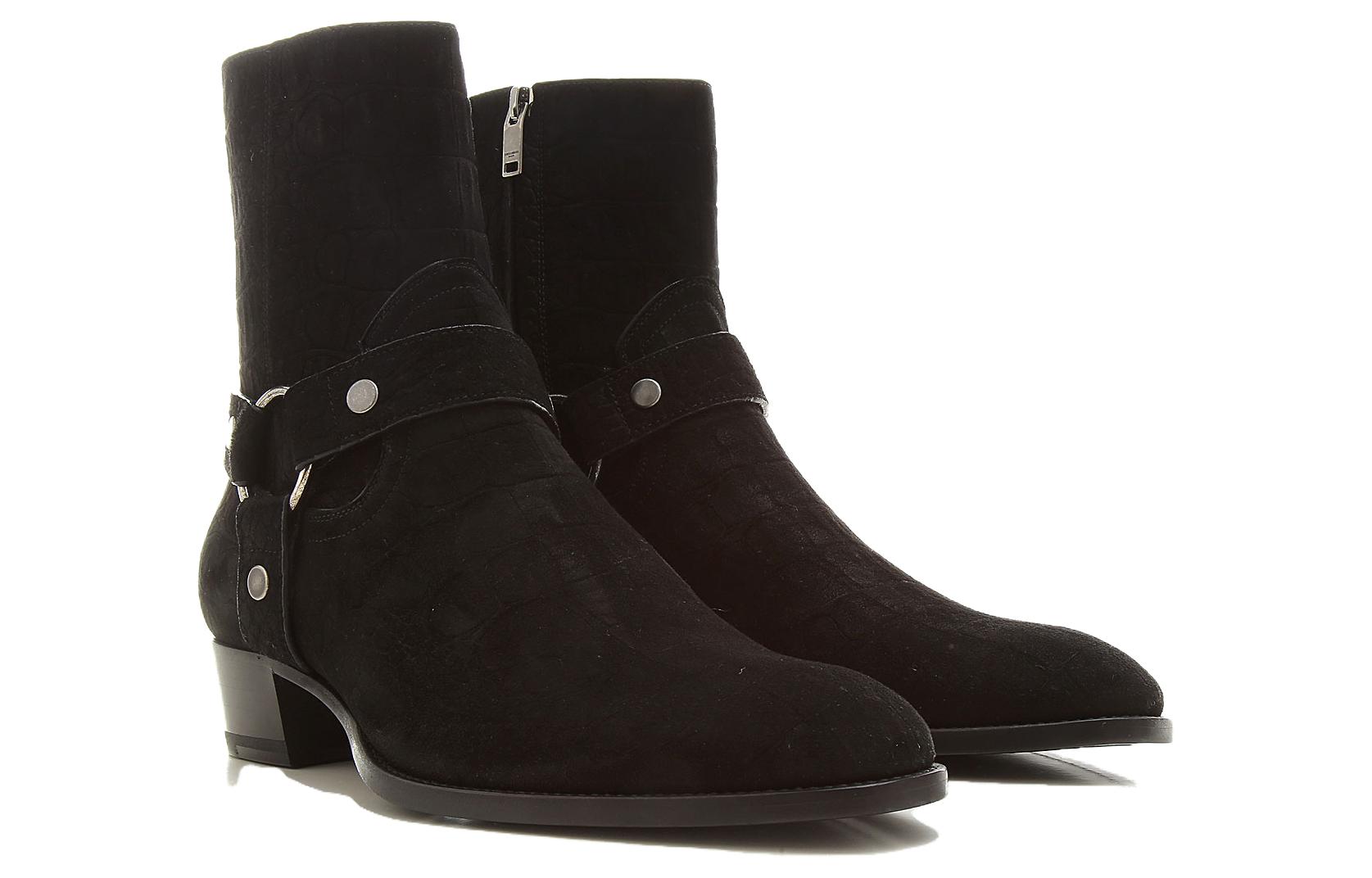 Lookbook Saint Laurent Wyatt 'Black Suede Pointed Toe Block Heel Ankle Boot' 6035151Y2001000