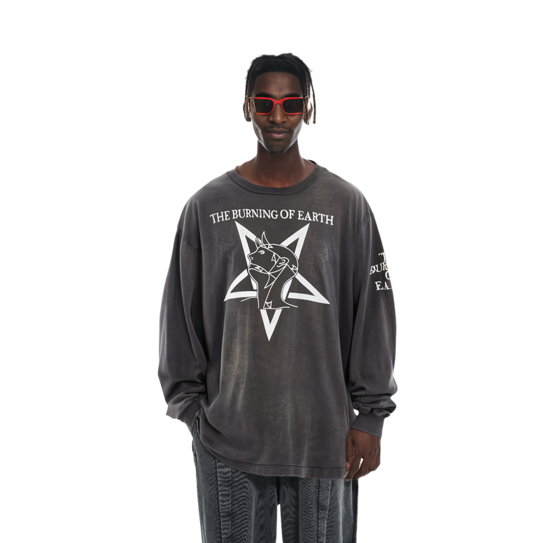 Lookbook SAINT Mxxxxxx SS23 復古字母印花黑色寬鬆長袖T恤 男款 SM-A23-0000-007