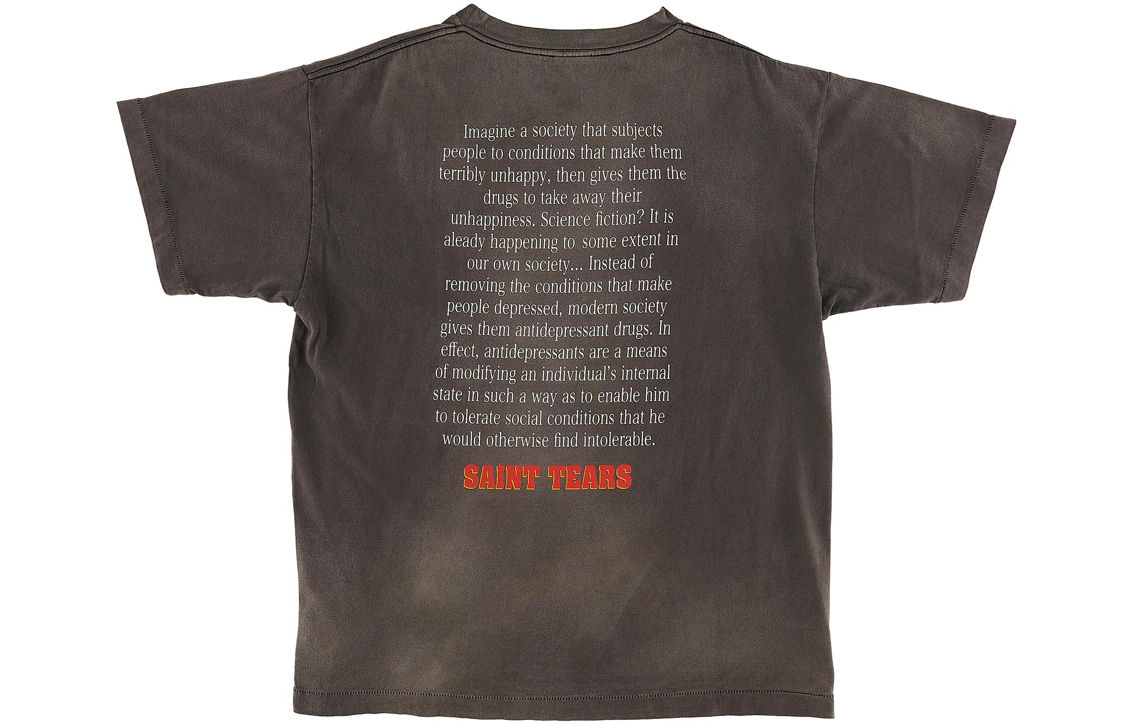 Lookbook SAINT Mxxxxxx x Denim Tears SS22 棕色圖案印花男女短袖T恤。 SM-S22-0000-063