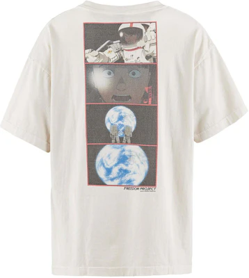 Camiseta Unisex Blanca SAINT Mxxxxxx x FREEDOM SS24 con Gráfico de Dibujos Animados. SM-YS8-0000-C20 Lookbook Camiseta Unisex Blanca SAINT Mxxxxxx x FREEDOM SS24 con Gráfico de Dibujos Animados. SM-YS8-0000-C20