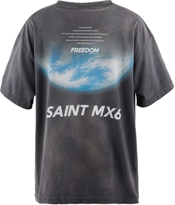 SAINT Mxxxxxx x FREEDOM SS24 卡通印花男女黑色圓領T恤. SM-YS8-0000-C19 Lookbook SAINT Mxxxxxx x FREEDOM SS24 卡通印花男女黑色圓領T恤. SM-YS8-0000-C19