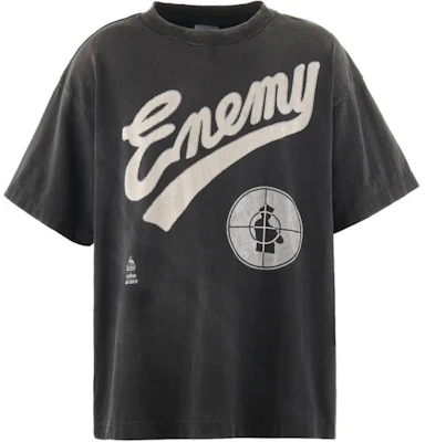 SAINT Mxxxxxx x Public Enemy Kaos Oversized Logo Hitam Unisex FW24. SM-YS1-0000-C18 Order SAINT Mxxxxxx x Public Enemy Kaos Oversized Logo Hitam Unisex FW24. SM-YS1-0000-C18
