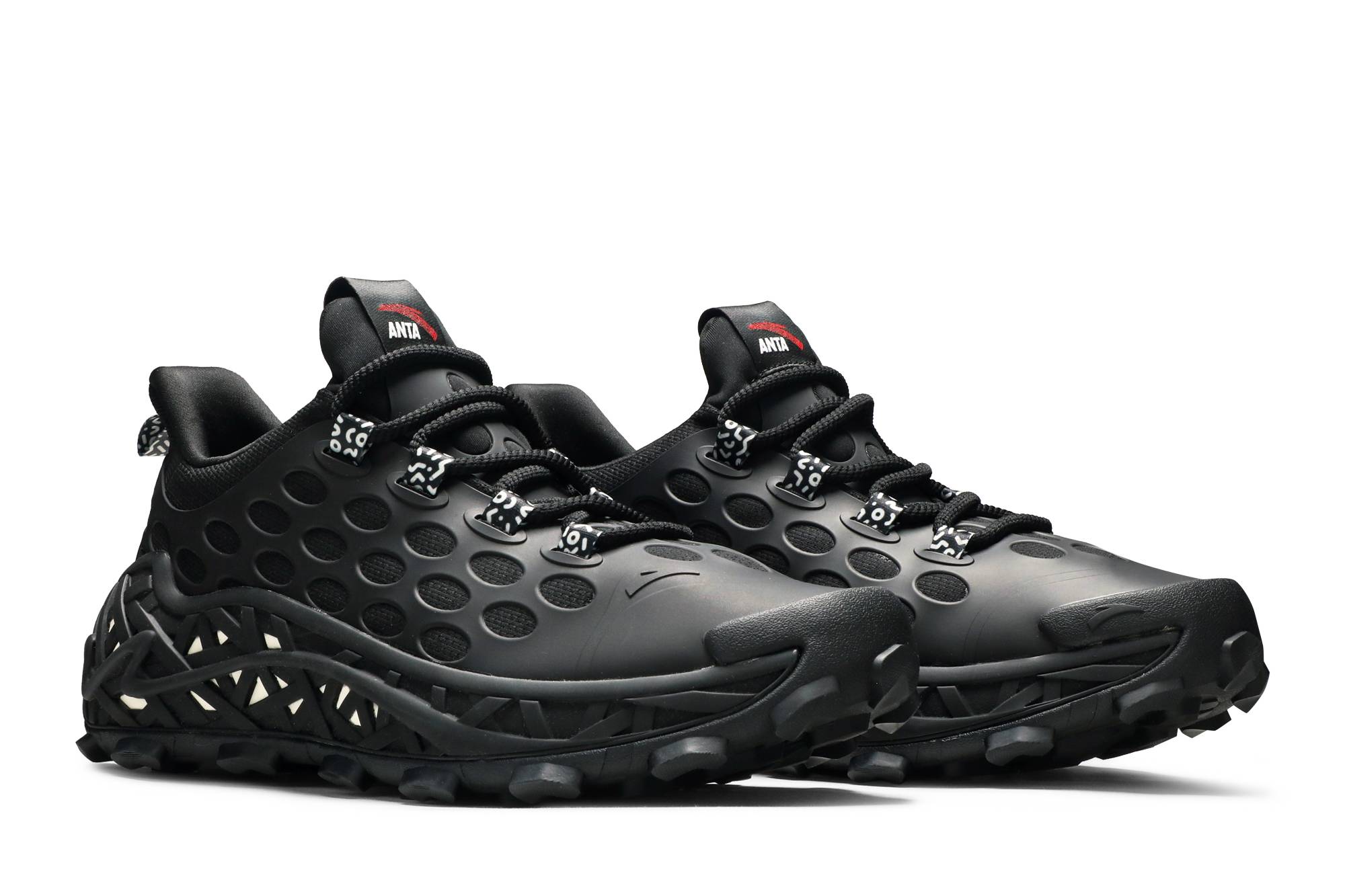 Cheap サレヘ・ベンバリー × Anta SB-02 "ブラック" 112118820-4