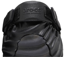 Salehe Bembury x Crocs Pollex Clog 'Sasquatch' รองเท้าสไตล์ unik 207393-001 Sizing Salehe Bembury x Crocs Pollex Clog 'Sasquatch' รองเท้าสไตล์ unik 207393-001