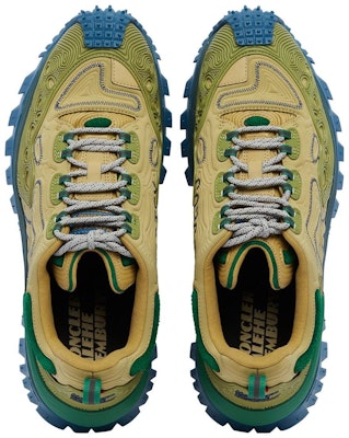 Salehe Bembury x Moncler Trailgrip Grain 'Green' 4M000-10-M3275-23E Lookbook Salehe Bembury x Moncler Trailgrip Grain 'Green' 4M000-10-M3275-23E