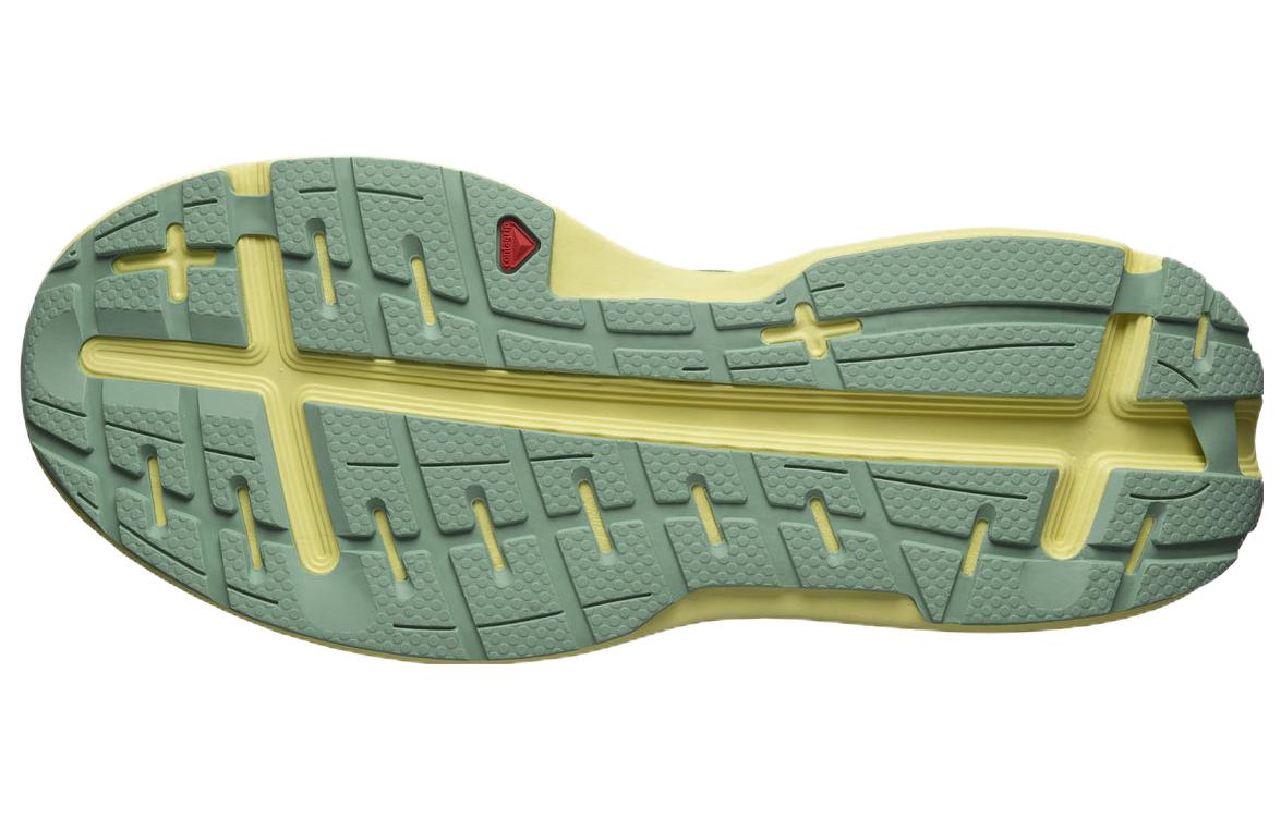 Shop SALOMON Aero Glide 舒適 減震耐磨 低筒 跑步鞋 男款 綠色