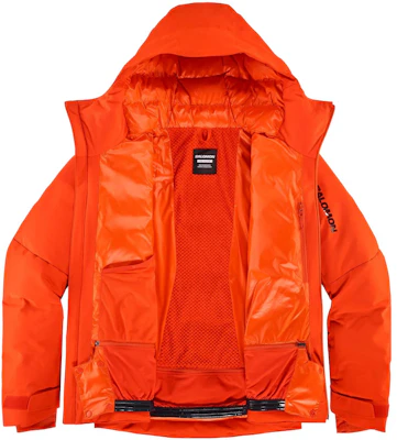 Salomon红色字母印花连帽羽绒夹克长袖外套 LC2141900 Lookbook Salomon红色字母印花连帽羽绒夹克长袖外套 LC2141900