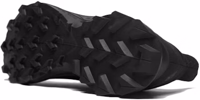 Shop Salomon Alphacross Blast 低筒耐磨越野鞋 黑色