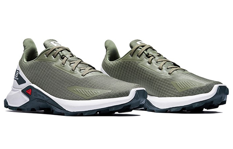 Lookbook Salomon Alphacross Blast '苔绿色'跑鞋 412850