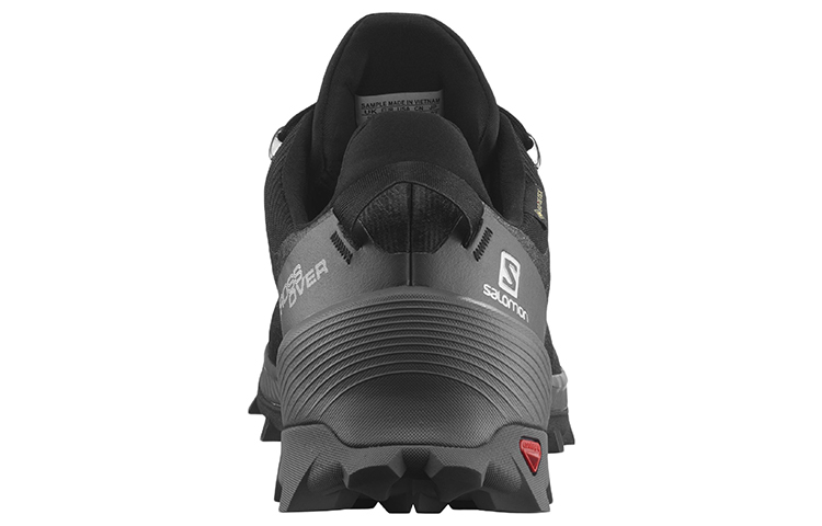 Shop 萨洛蒙 Cross Over Gore-Tex '黑色户外功能' 412861