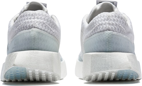 살로몬 인덱스.01 '트리플 화이트' 412227 Lookbook 살로몬 인덱스.01 '트리플 화이트' 412227