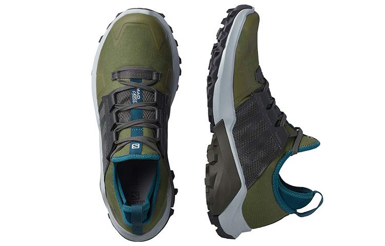 Shop Salomon Madcross越野鞋 '橄榄绿' 414416
