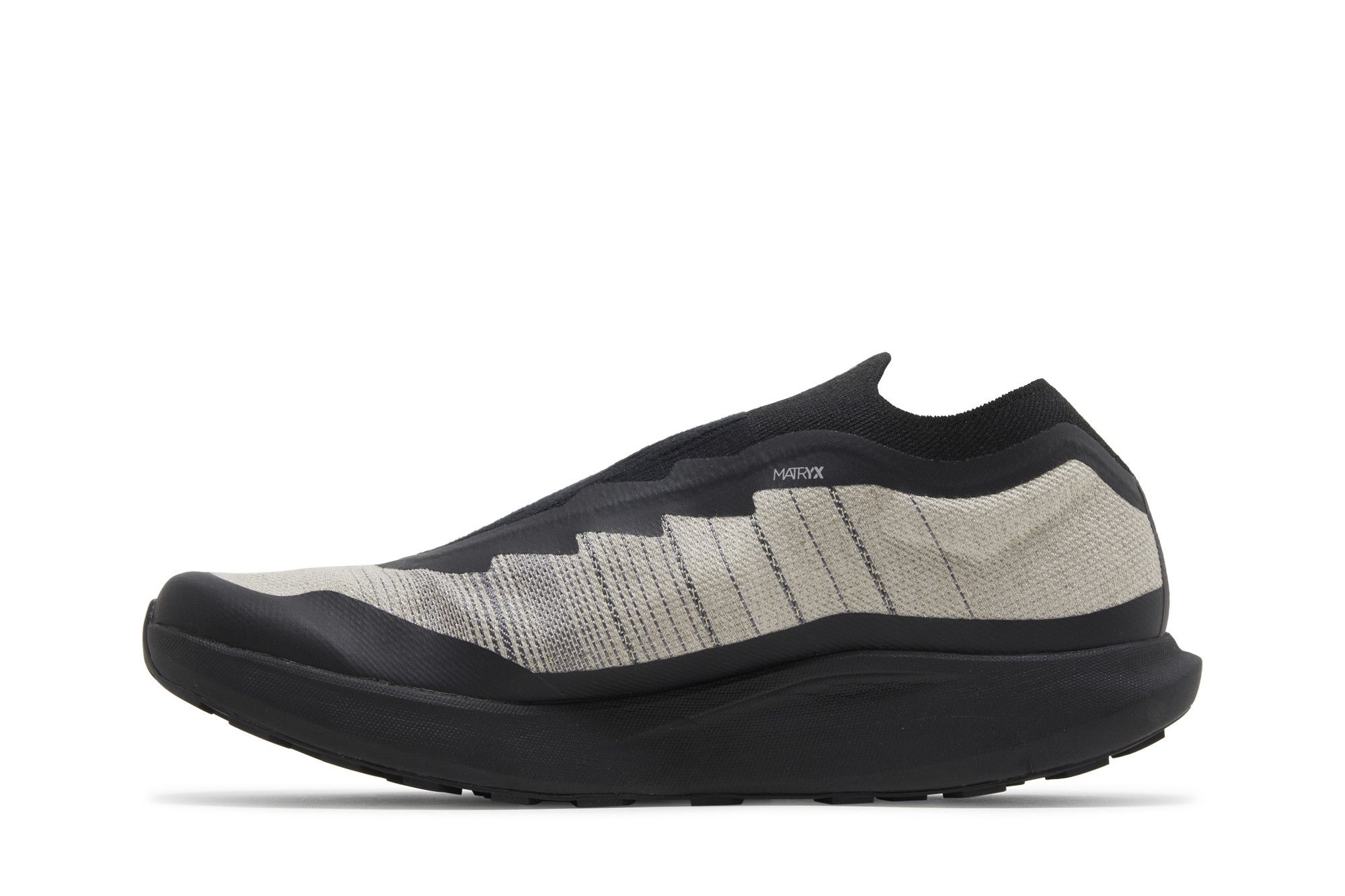 Lookbook Salomon Pulsar Advanced ''Nero Peltro'' L47050400
