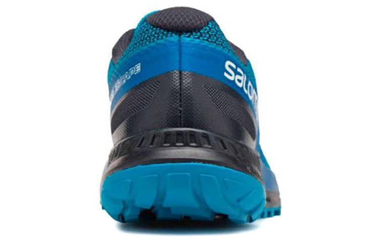 Shop Salomon Sense Escape '蓝色' 跑鞋 400919