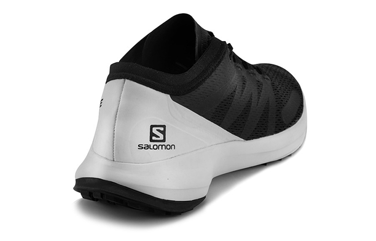 Lookbook Salomon Sense Flow "黑色" 409640