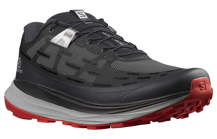 Lookbook Salomon Ultra Glide '黑色舒适' 414305