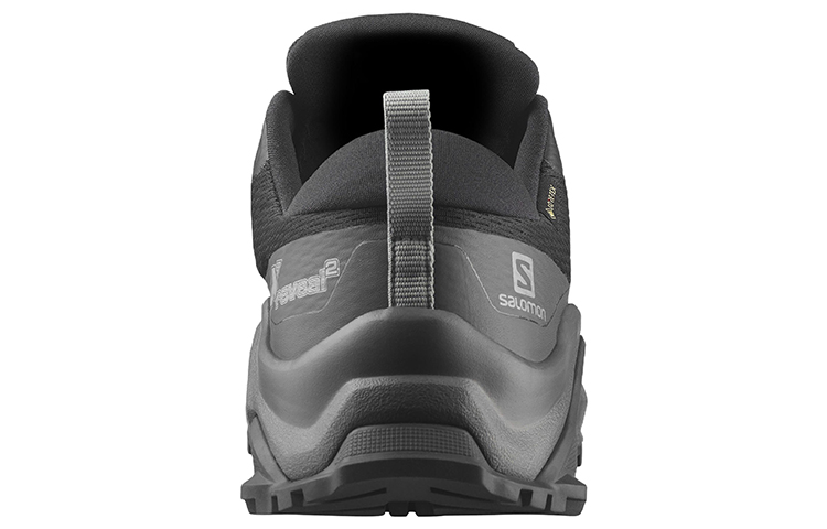 Shop 萨洛蒙 X Reveal 2 Gore-Tex '黑色舒适款'运动鞋 416233