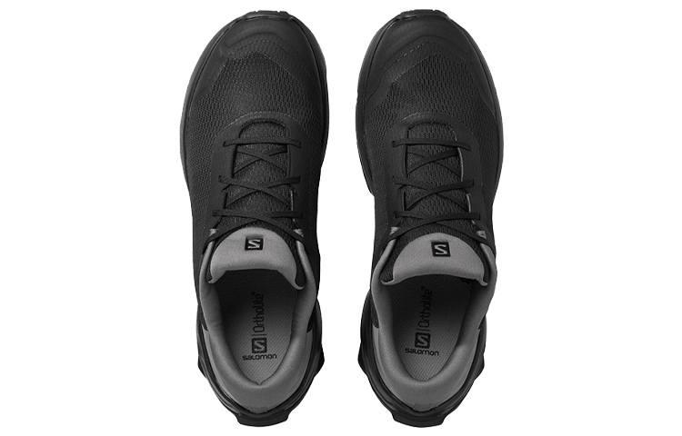 Shop Salomon X Reveal "黑色专业户外轻量跑鞋" 410420