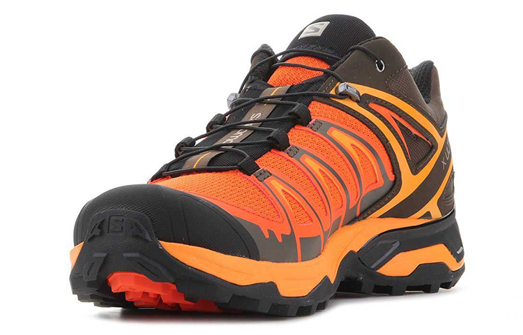 Lookbook サロモン X ウルトラ3 ロー (黒/オレンジ) 401668