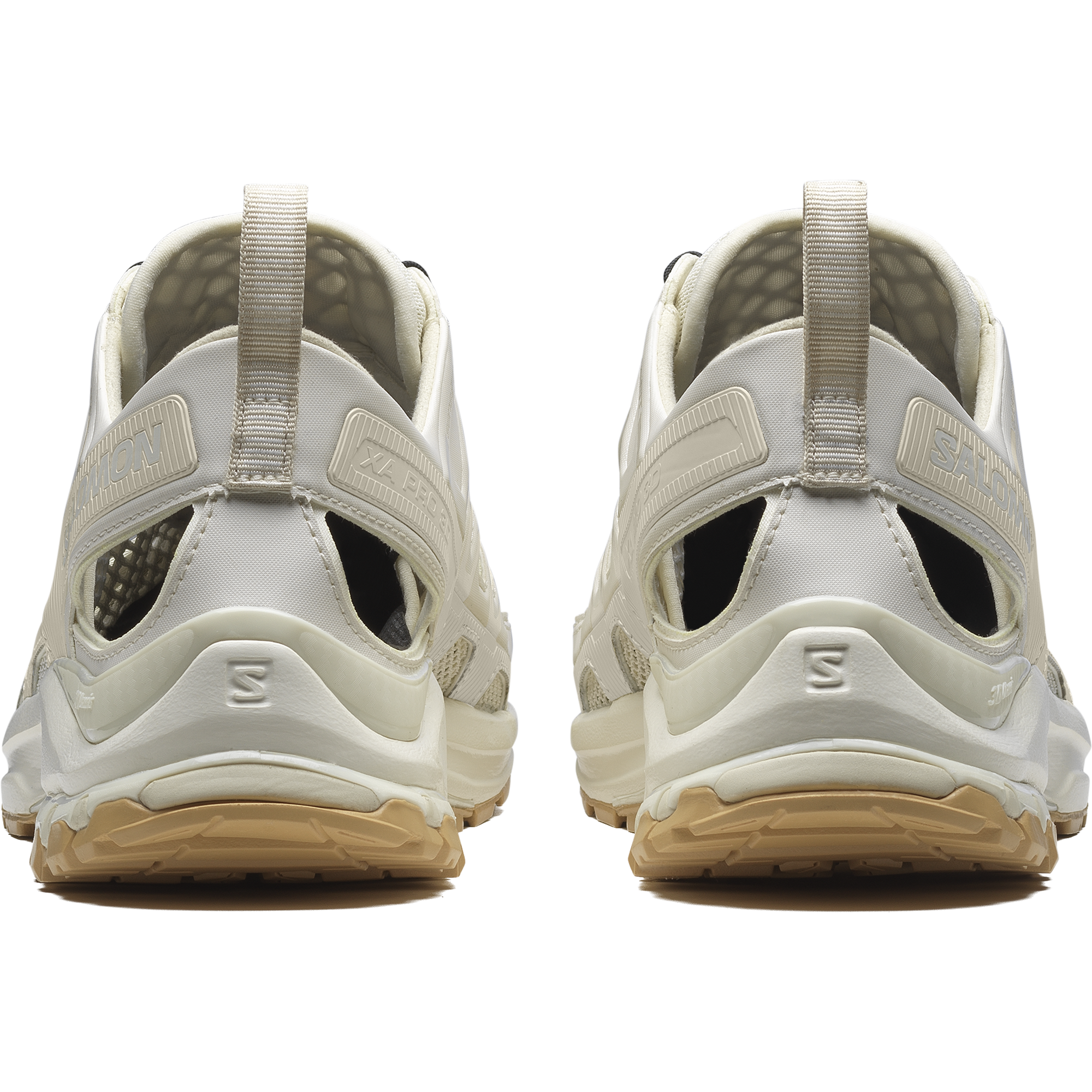 Sizing 萨洛蒙 XA Pro 3D Amphib 户外鞋 L47740100