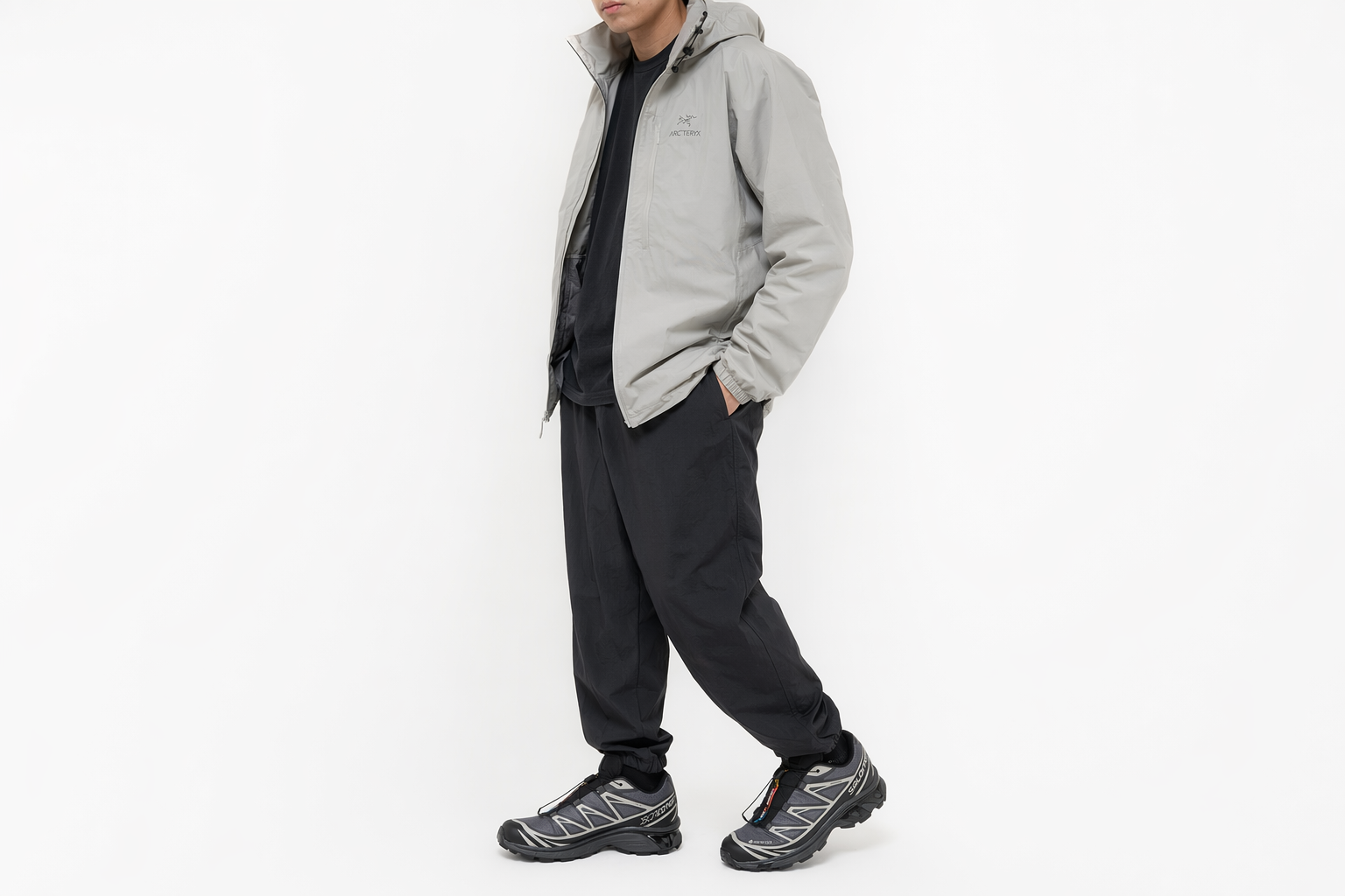 Order Salomon XT-6 GORE-TEX 'Hitam' L41663500