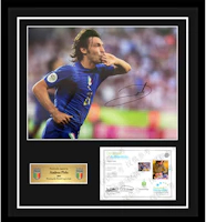 Sanwei Andrea Pirlo Signed Photo with COA - 2006 Italy World Cup Champion Framed. SW24Q2517 Sanwei Andrea Pirlo Signed Photo with COA - 2006 Italy World Cup Champion Framed. SW24Q2517