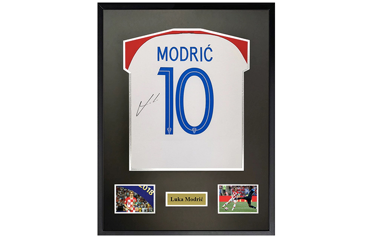 Sanwei Luka Modric Signed Croatia 2018 World Cup Soccer Fan Memorabilia 60x80cm 6663809