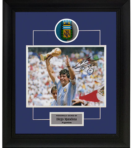 sanwei-maradona-signed-argentina-world-cup-photo-with-sa-certificate-and-frame-sw-24-q2121