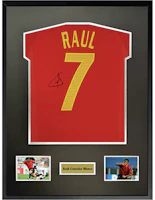 Sanwei Raúl Signed Spain 2002 World Cup Jersey with SA Certificate Framed. 6752029 Sanwei Raúl Signed Spain 2002 World Cup Jersey with SA Certificate Framed. 6752029