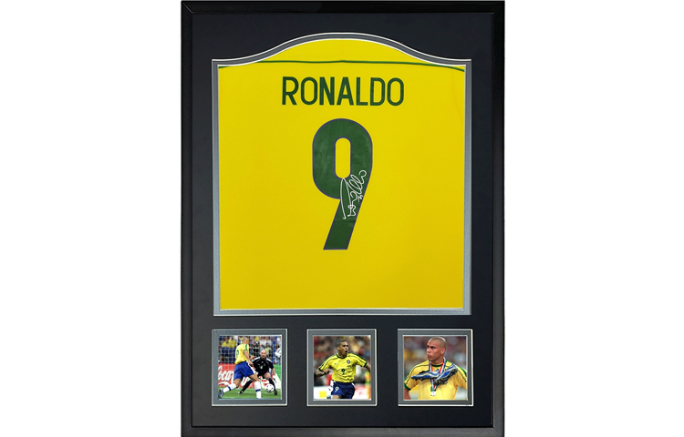 Sanwei Ronaldo Signed Brazil Jersey 1998 World Cup Framed w/ SA Certificate. SW24Q1631