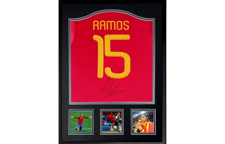 Sanwei Sergio Ramos Signed 2010 World Cup Spain Jersey with SA Cert Framed Fan Edition SW23Q4204