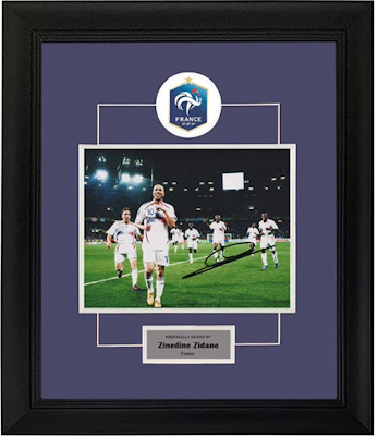 Sanwei Zinedine Zidane Signed Photo 2006 World Cup France Team - Framed with COA SW24Q1413 Buy Sanwei Zinedine Zidane Signed Photo 2006 World Cup France Team - Framed with COA SW24Q1413