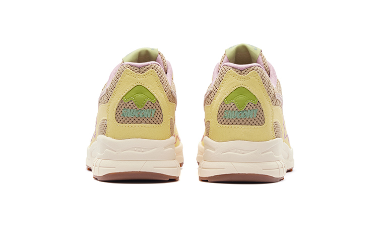 Shop Saucony 3D 網格颶風 减震防滑 低筒 跑步鞋 男女款 黃色