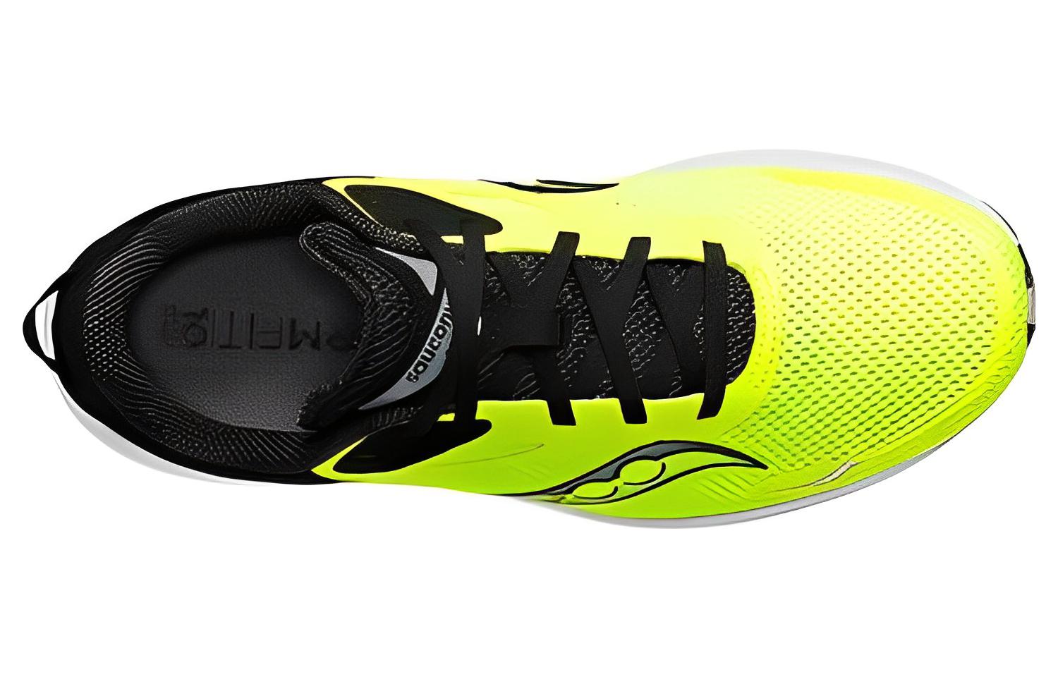 Shop Saucony Axon 3 'Negro Limón' S20826-06