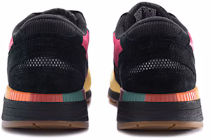 Shop Saucony Azura 經典復古休閒 低幫 跑步鞋 男款 黑黃